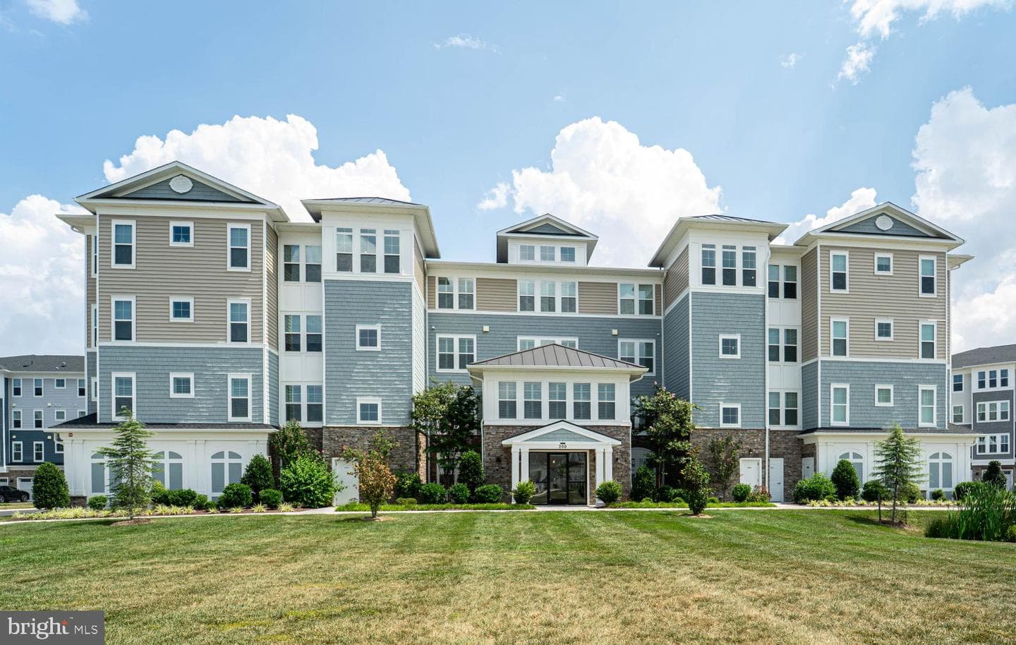 200 Harrier Way #21