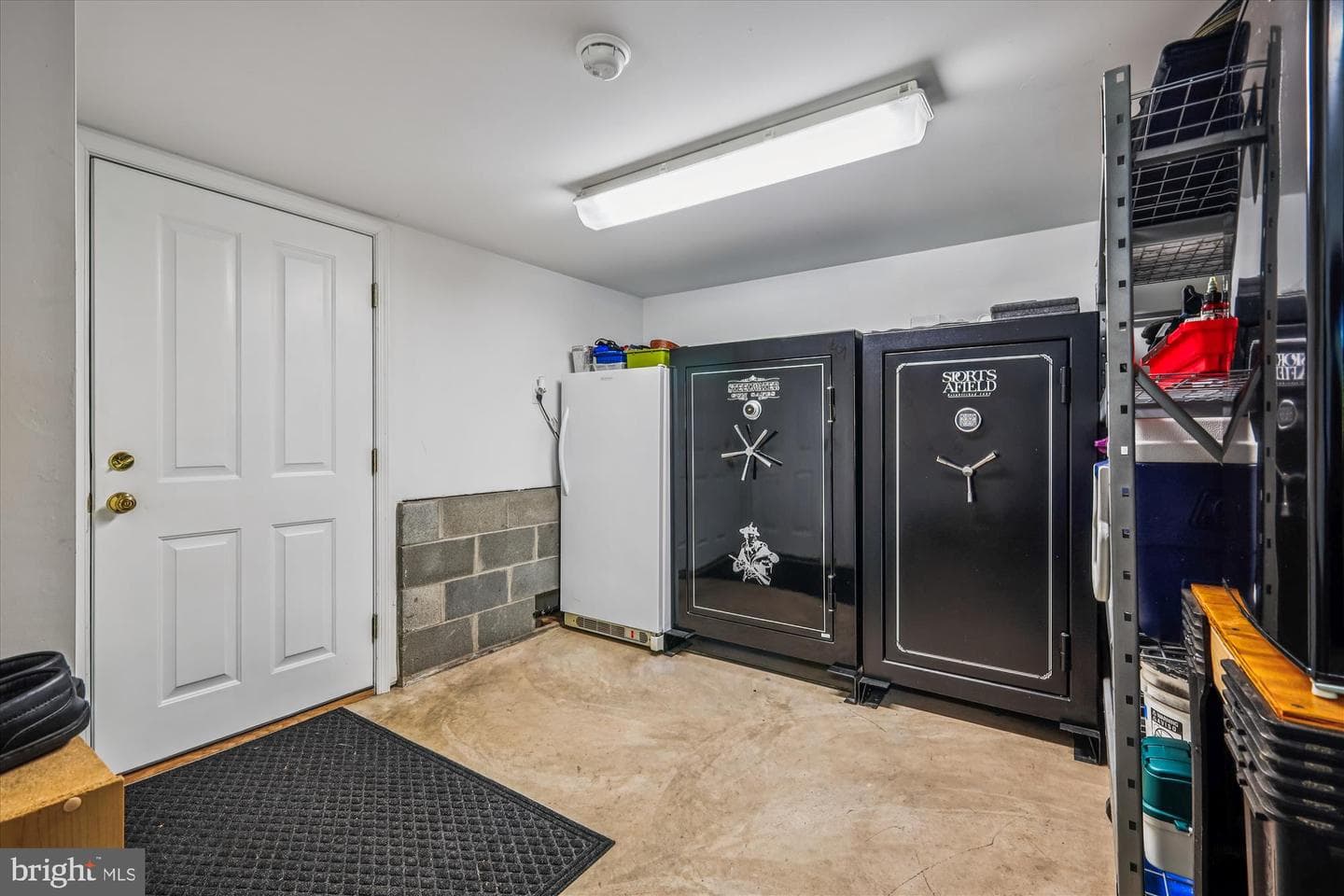 635 Dominion Road photo 49
