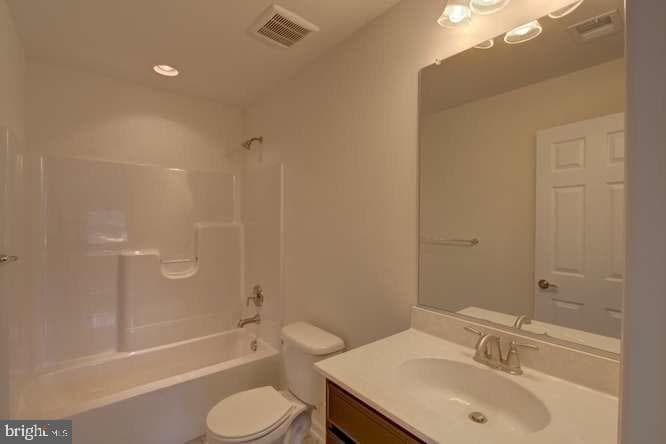 325 Twin Meadows Farm Lane photo 14