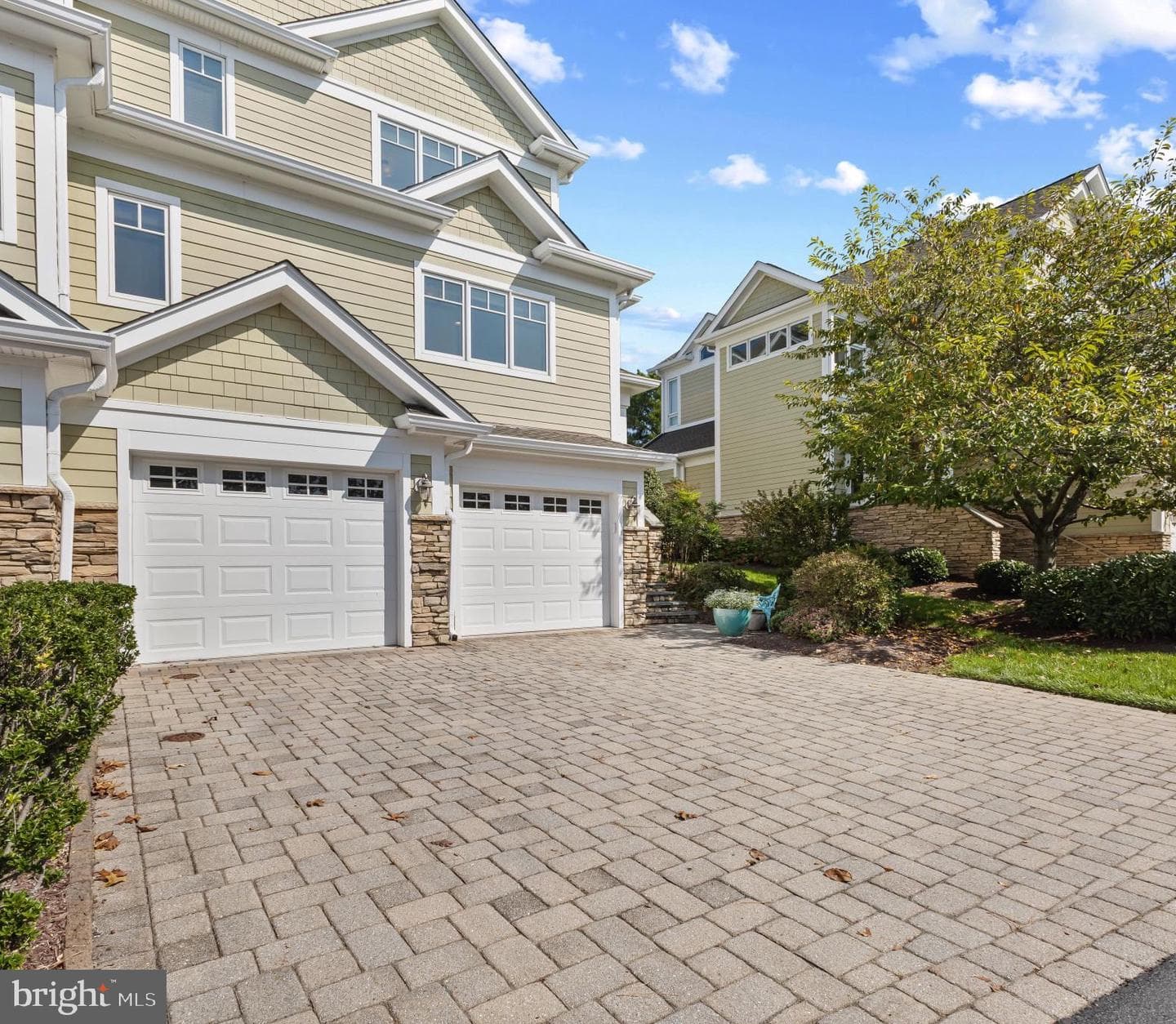 346 Narrows Pointe Drive photo 44
