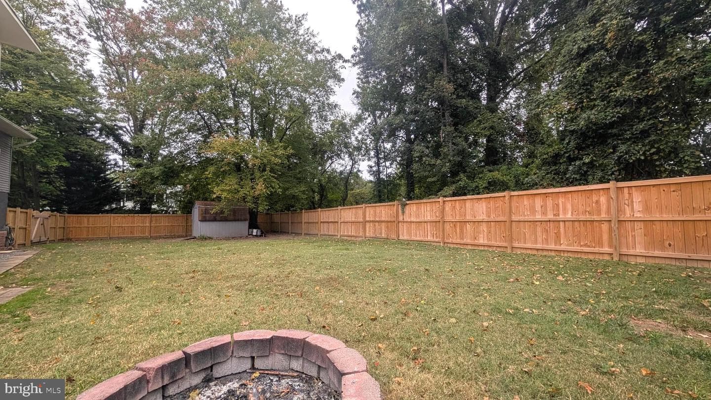 922 Petinot Place photo 44