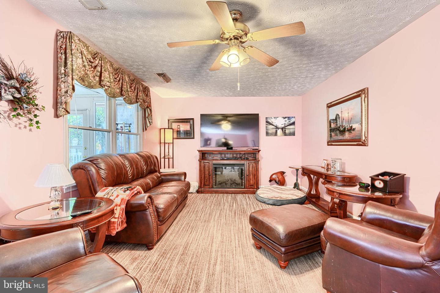 961 Cloverfields Drive photo 10