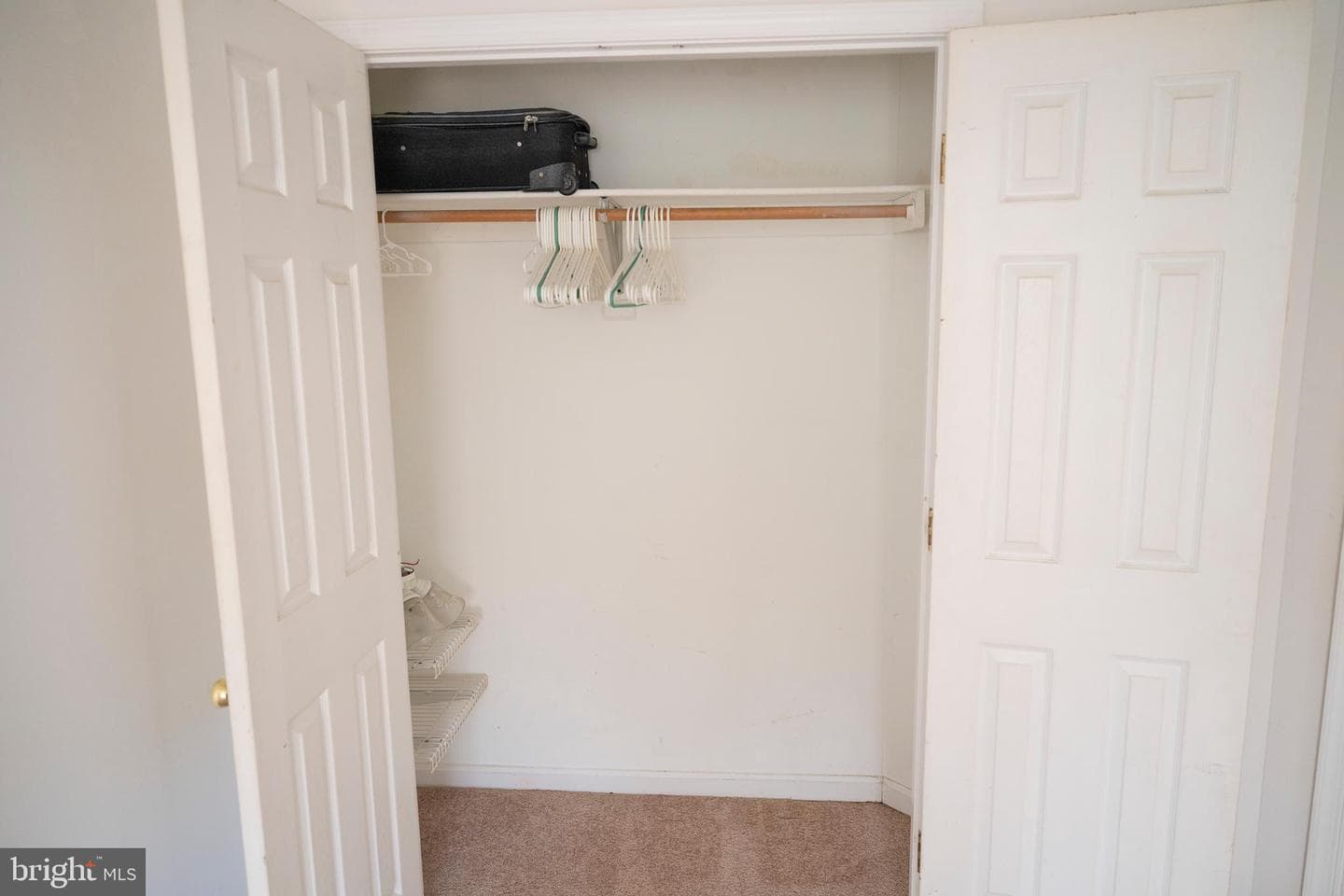 423 Victoria Way photo 45