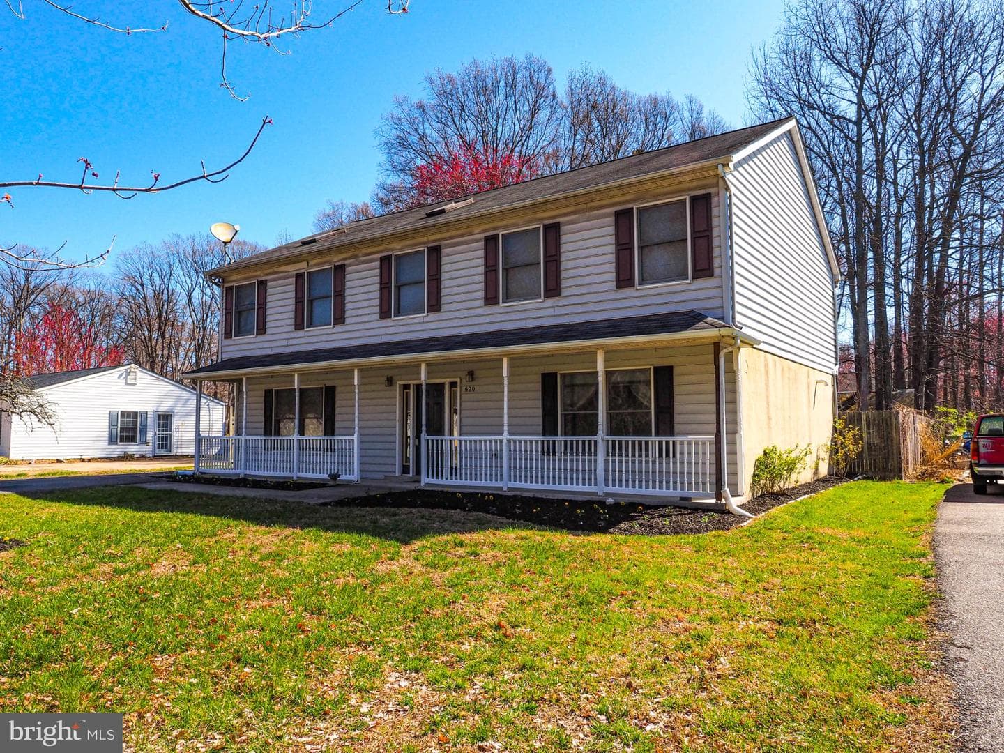 620 Old Love Point Road photo 1