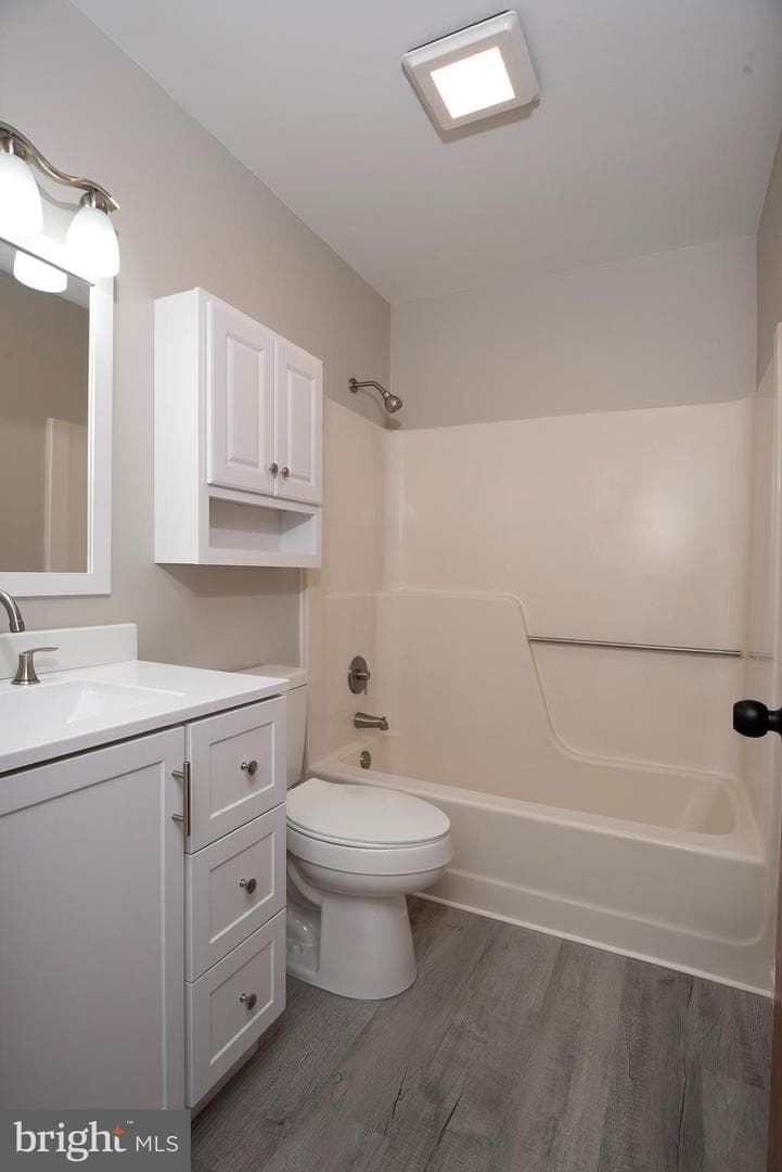 213 Central Drive photo 17
