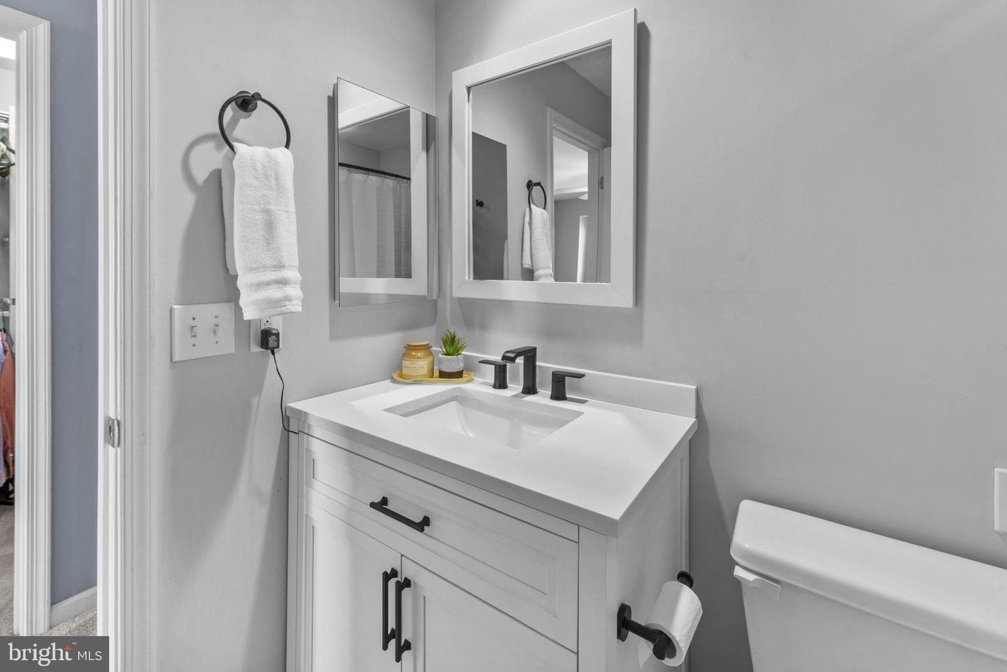 902 Oyster Cove Drive photo 37