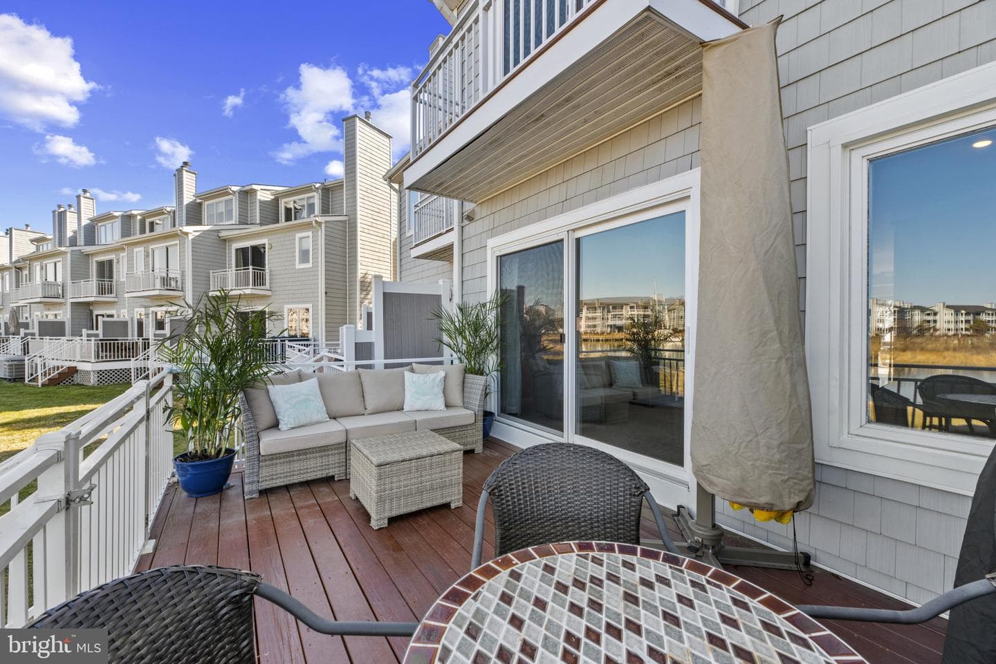 902 Oyster Cove Drive photo 49