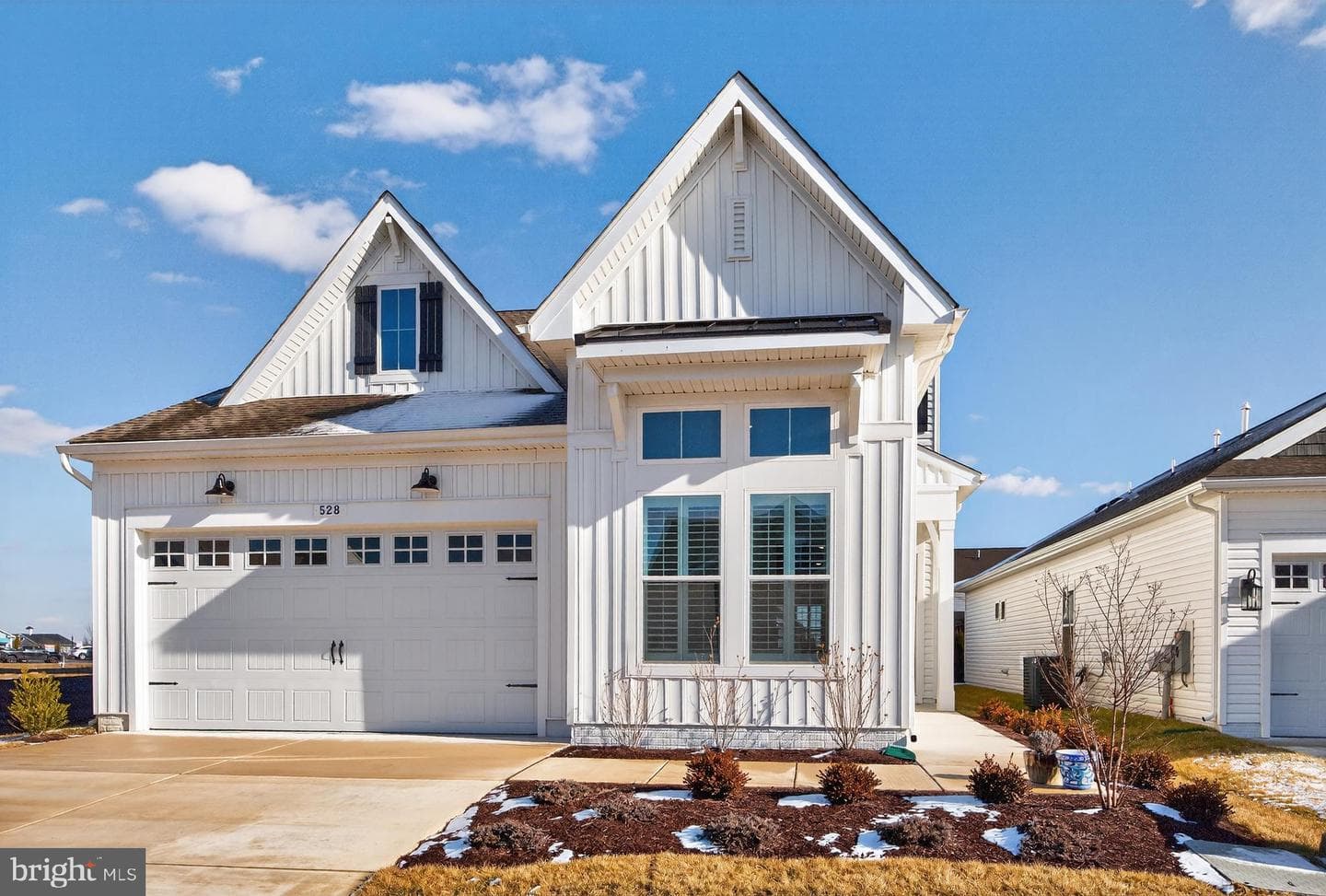528 Warbler Way photo 1
