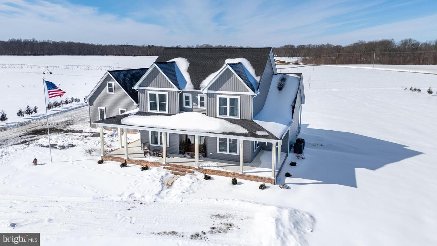 114 Piper Court photo 4