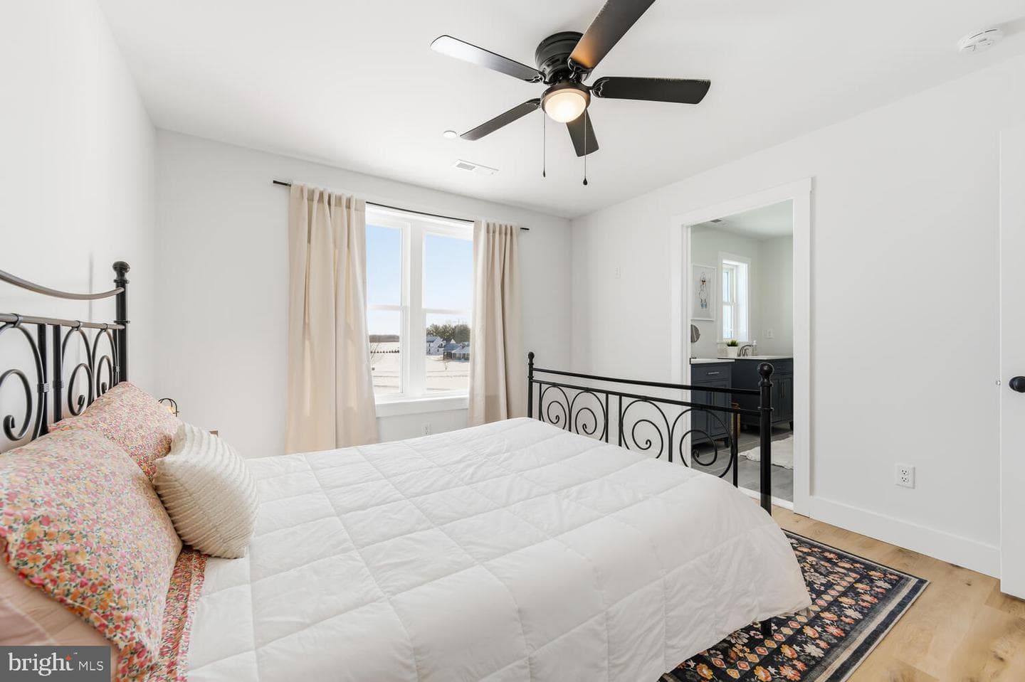 114 Piper Court photo 43