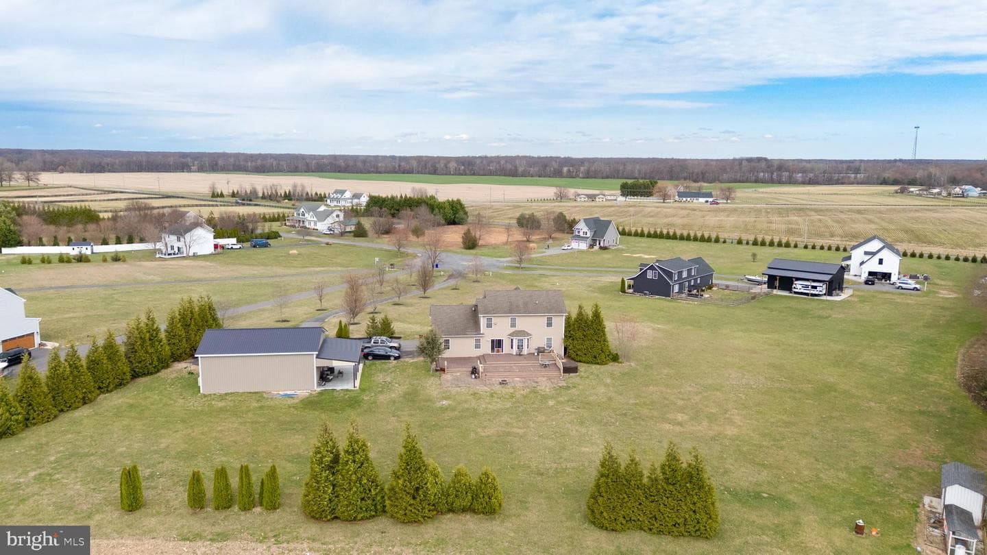 124 Piper Court photo 3