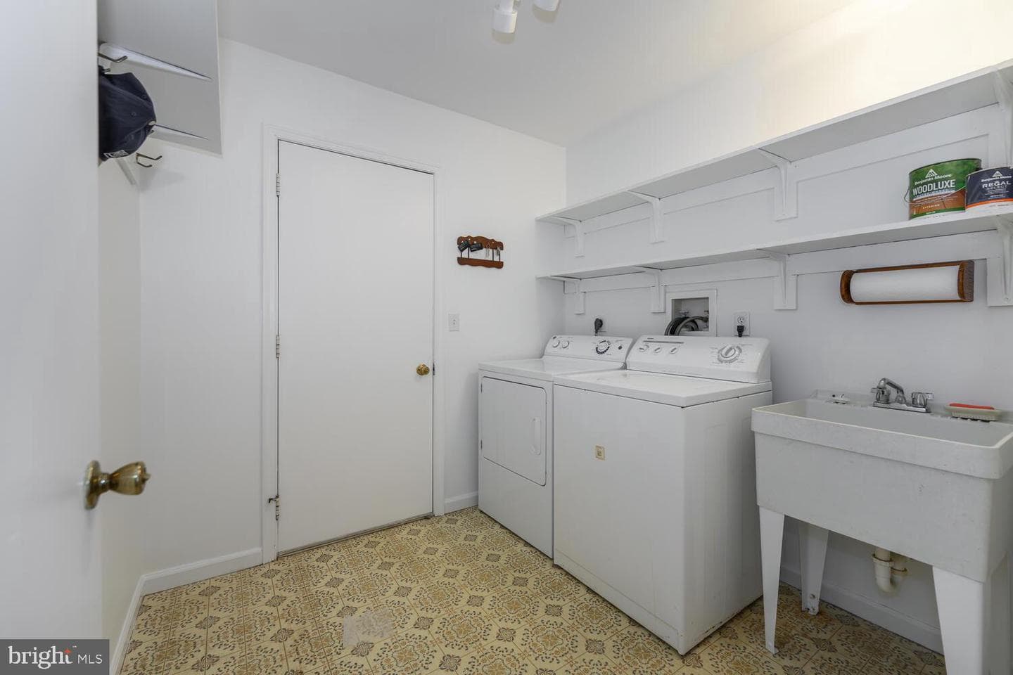 222 Piney Point Landing photo 34