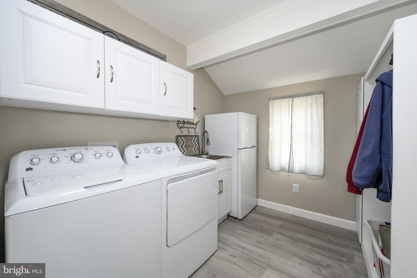108 Holly Court photo 46