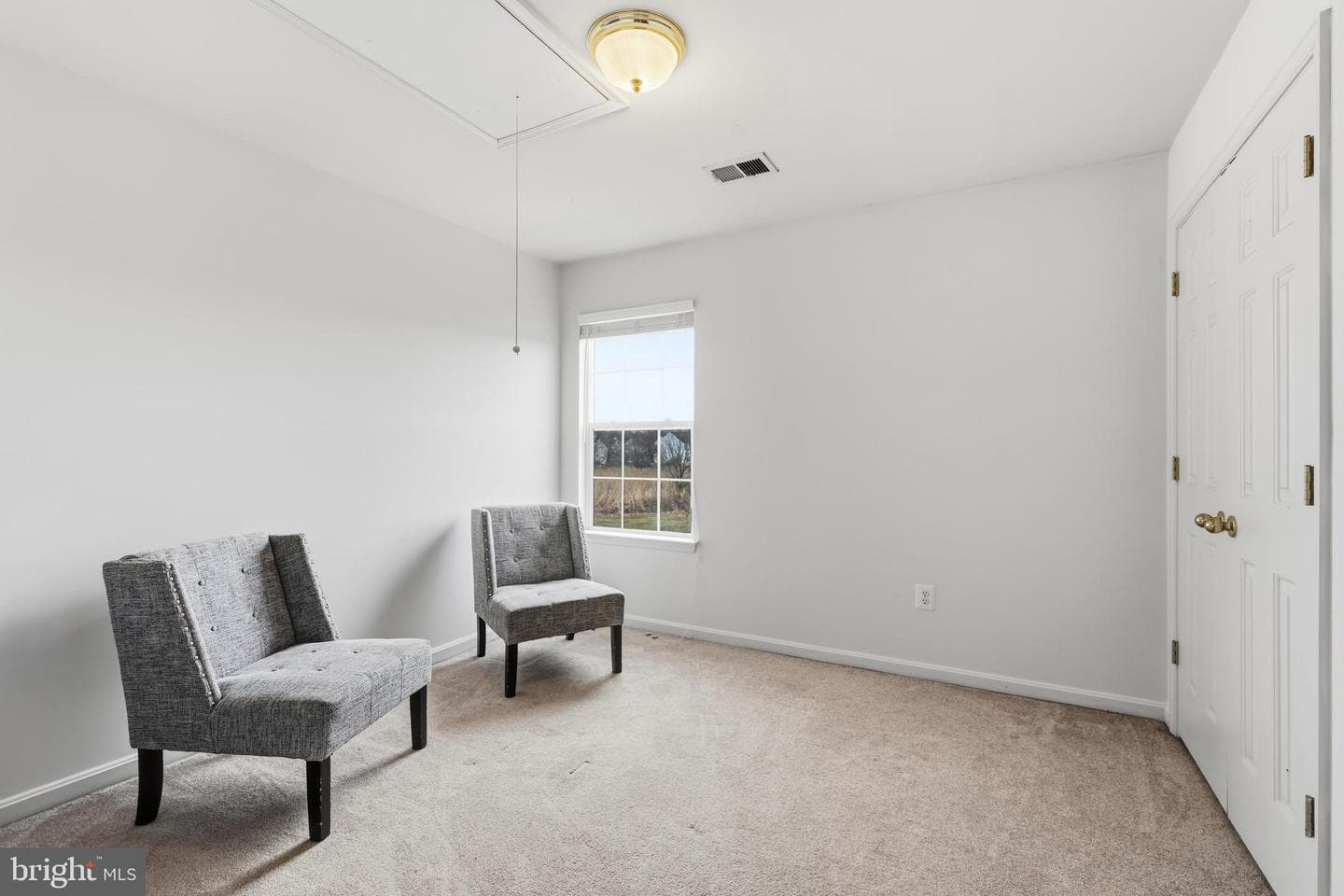 126 Meadowcroft Drive photo 31