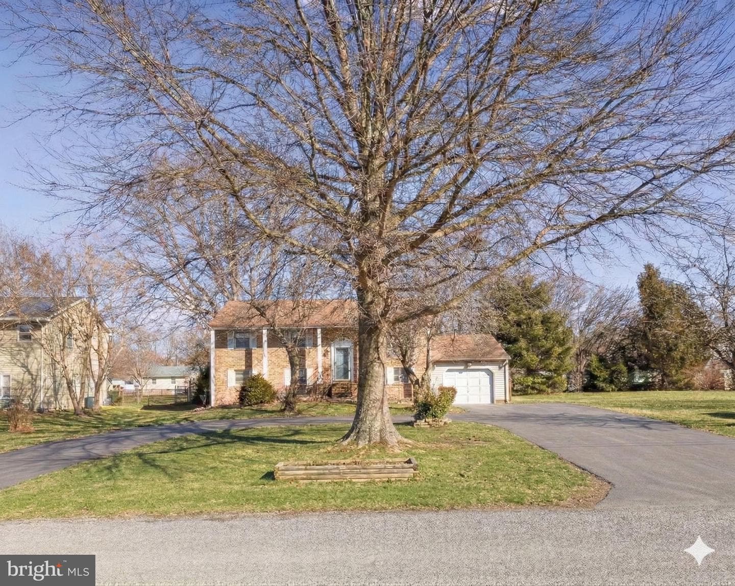 117 Bay Dr photo 36