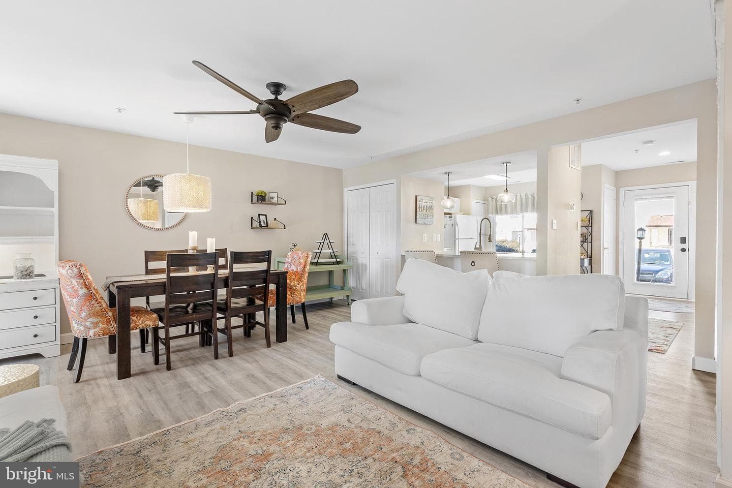 54 Queen Caroline Court photo 16