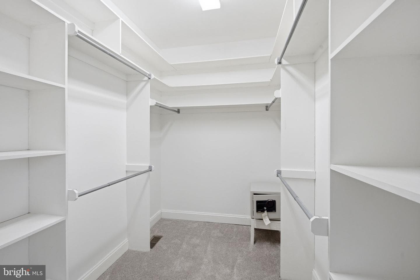 104 Garland Avenue photo 20