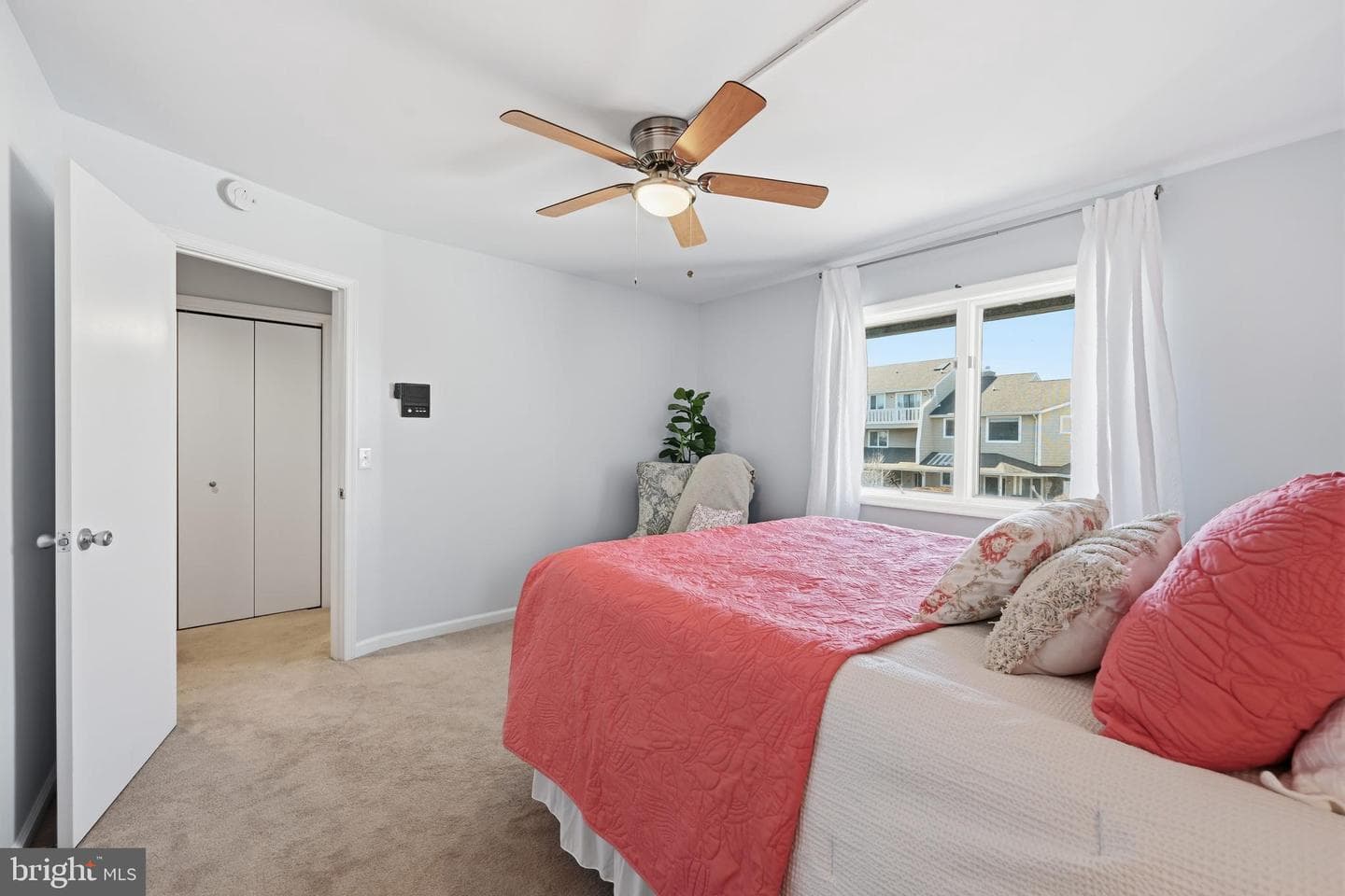 109 Bayview photo 22
