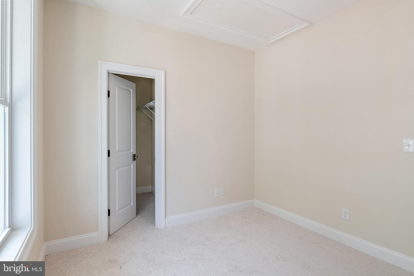 410 5 Farms Drive photo 50