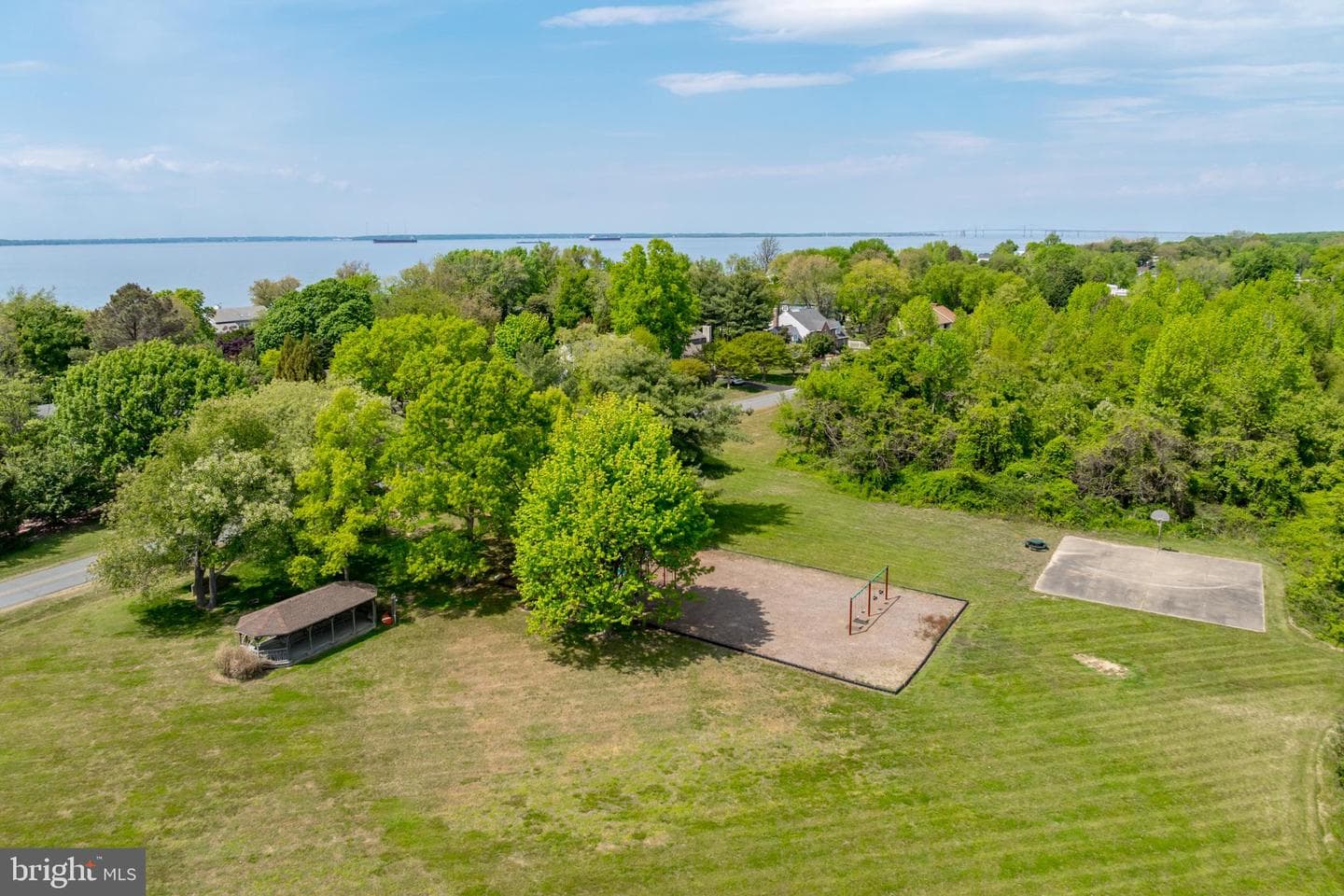 410 5 Farms Drive photo 70