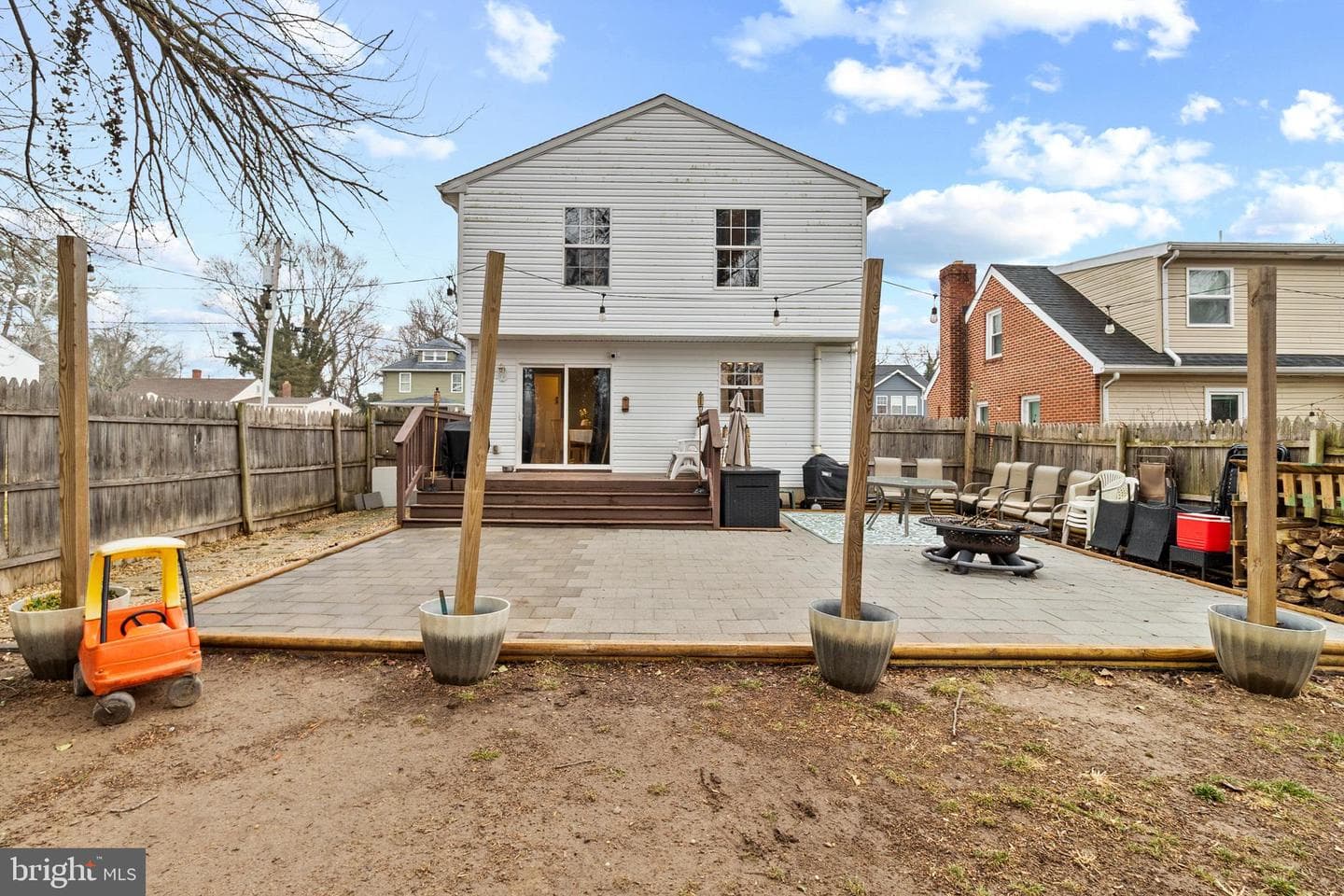 110 Holton Street photo 36