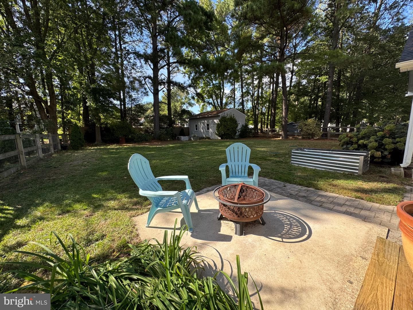 211 Queen Anne Road photo 28