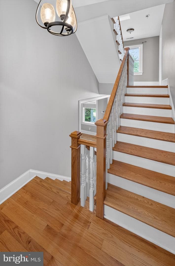 104 Kidwell Avenue photo 59