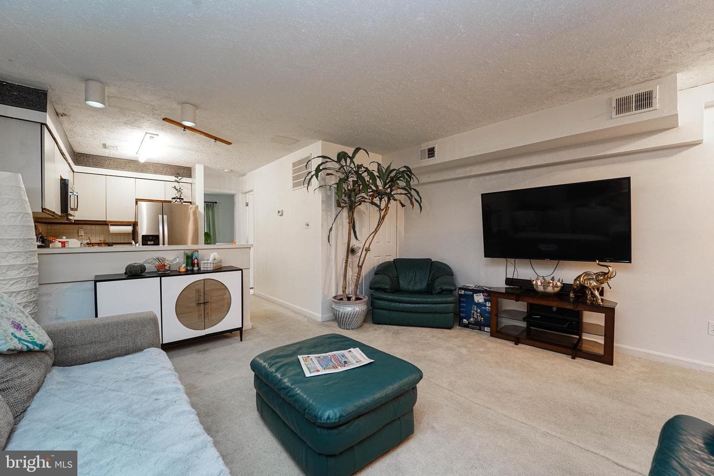 8 Queen Victoria Way photo 16