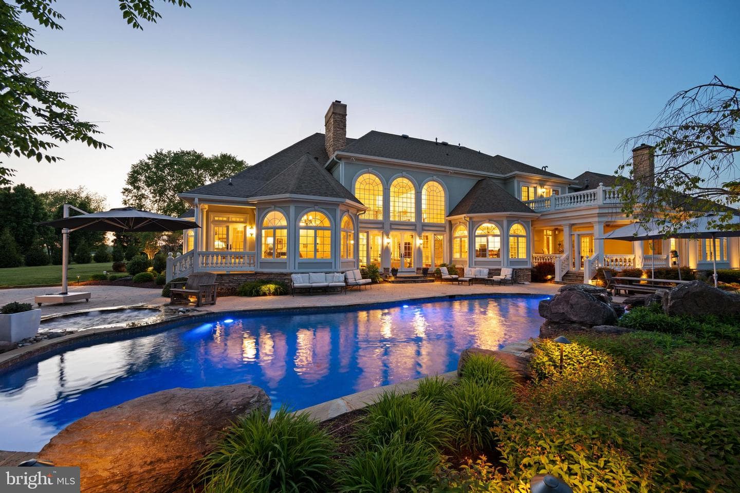 330 Serenity Lane photo 4