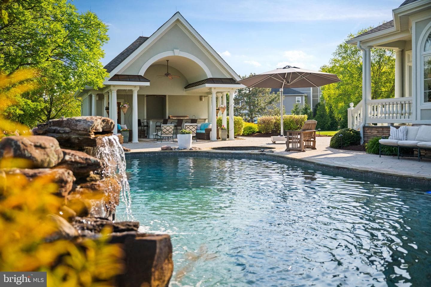 330 Serenity Lane photo 5