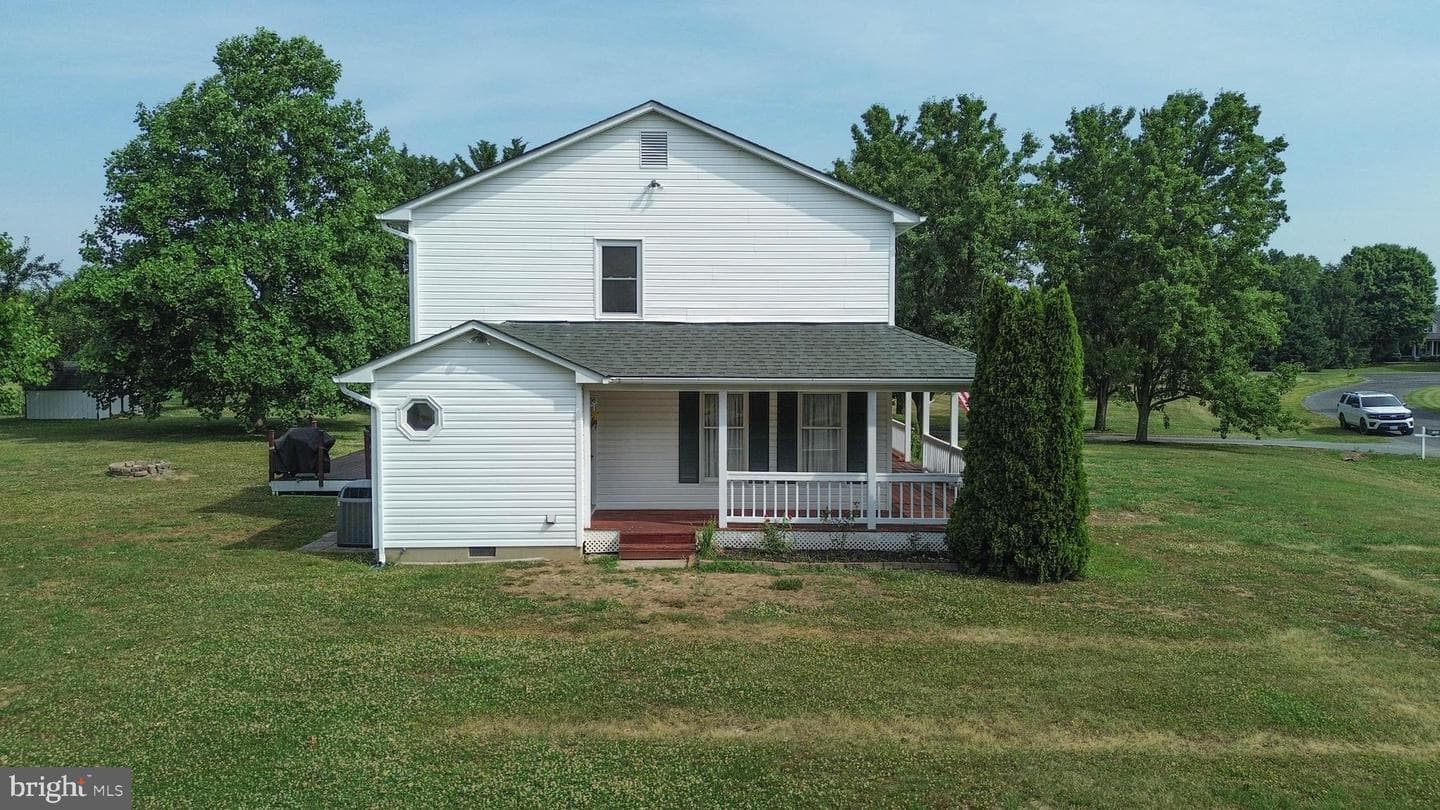 107 Chestnut Lane photo 7