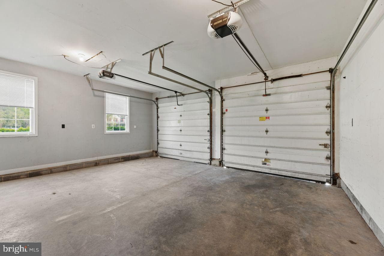 306 Overlook Drive photo 24