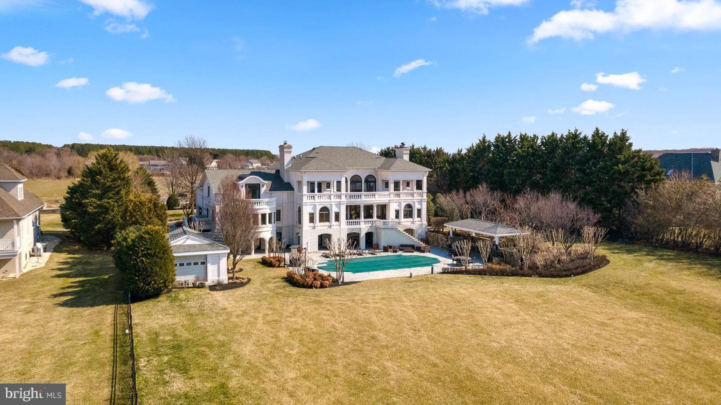 319 Blue Bay Rd photo 2