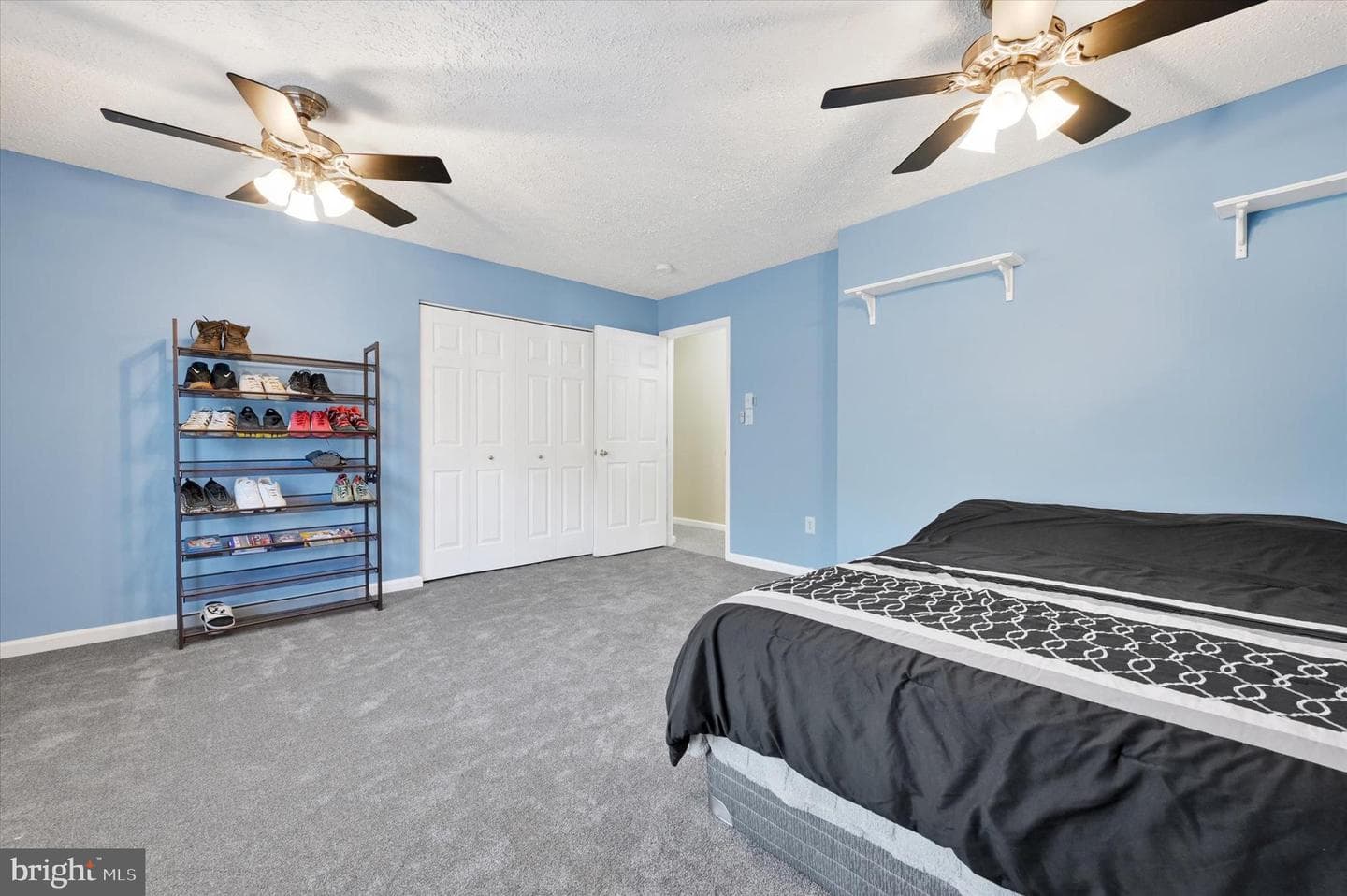 216 Edenderry Avenue photo 27