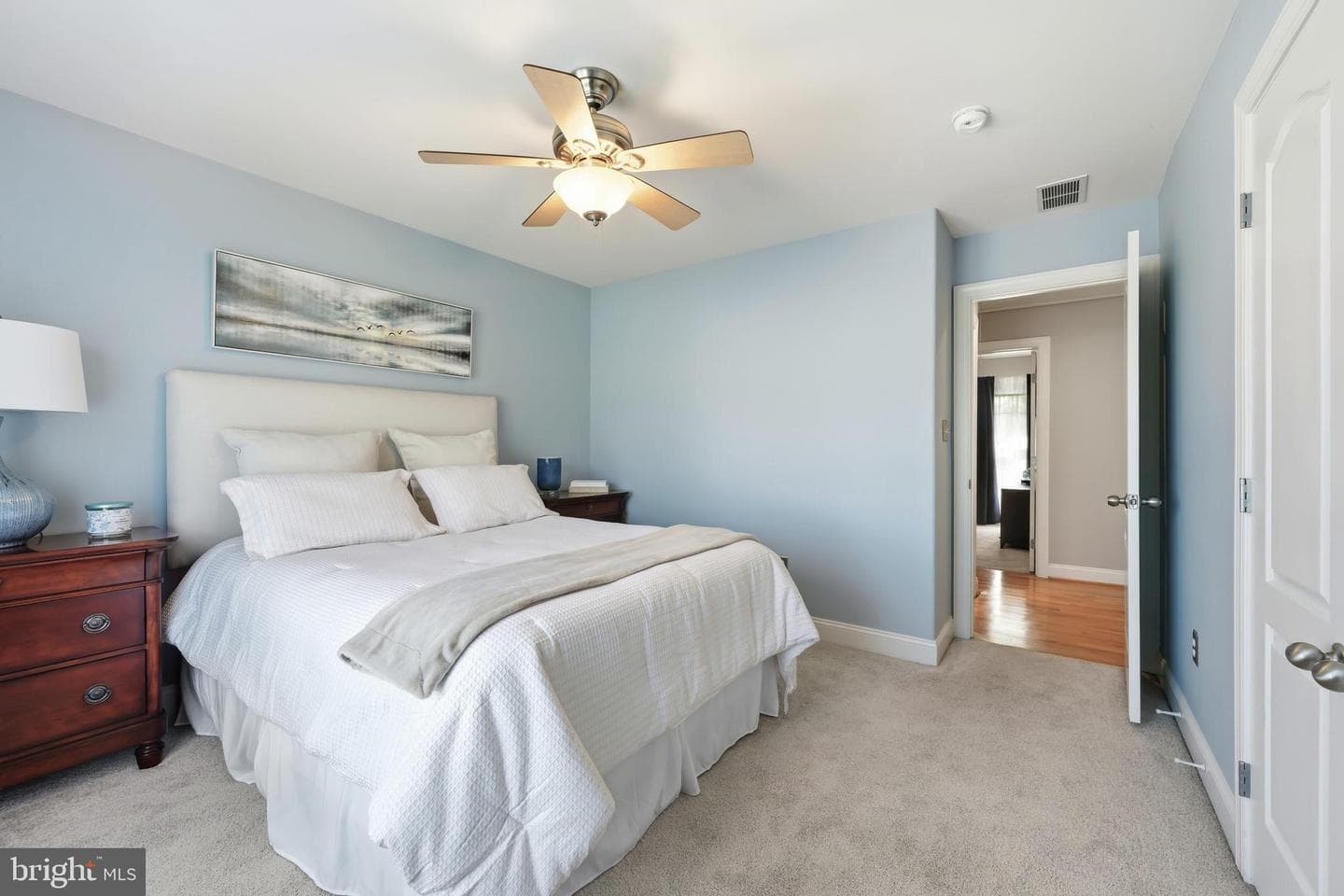 1033 Avalon Court photo 34