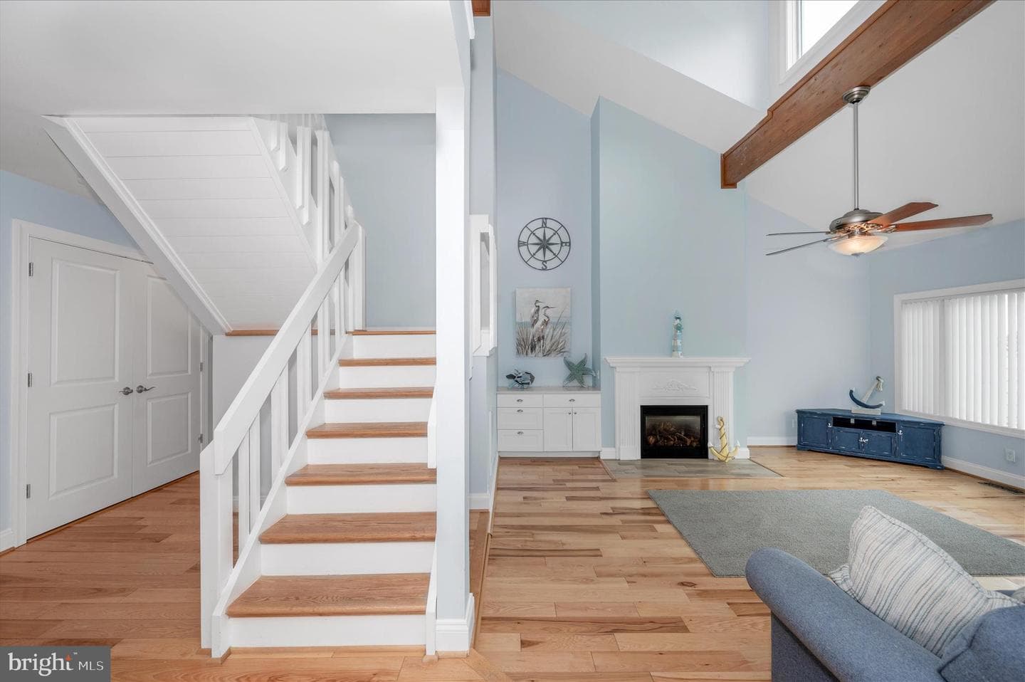 118 Bayview photo 29