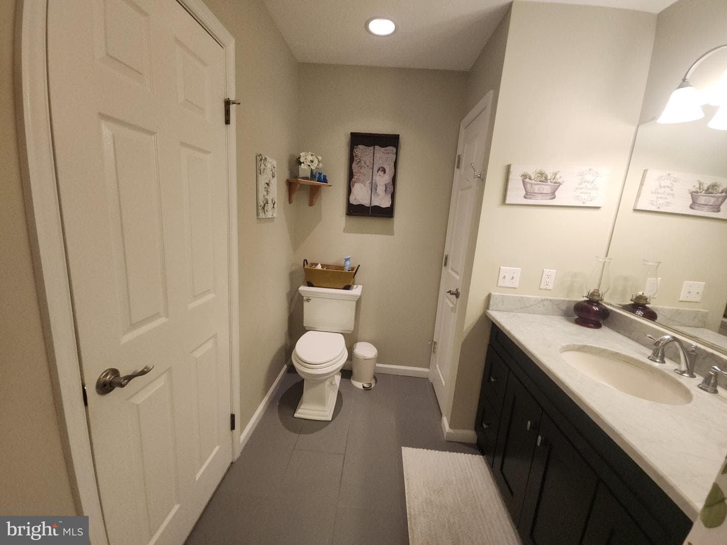 101 Chestnut Road photo 23