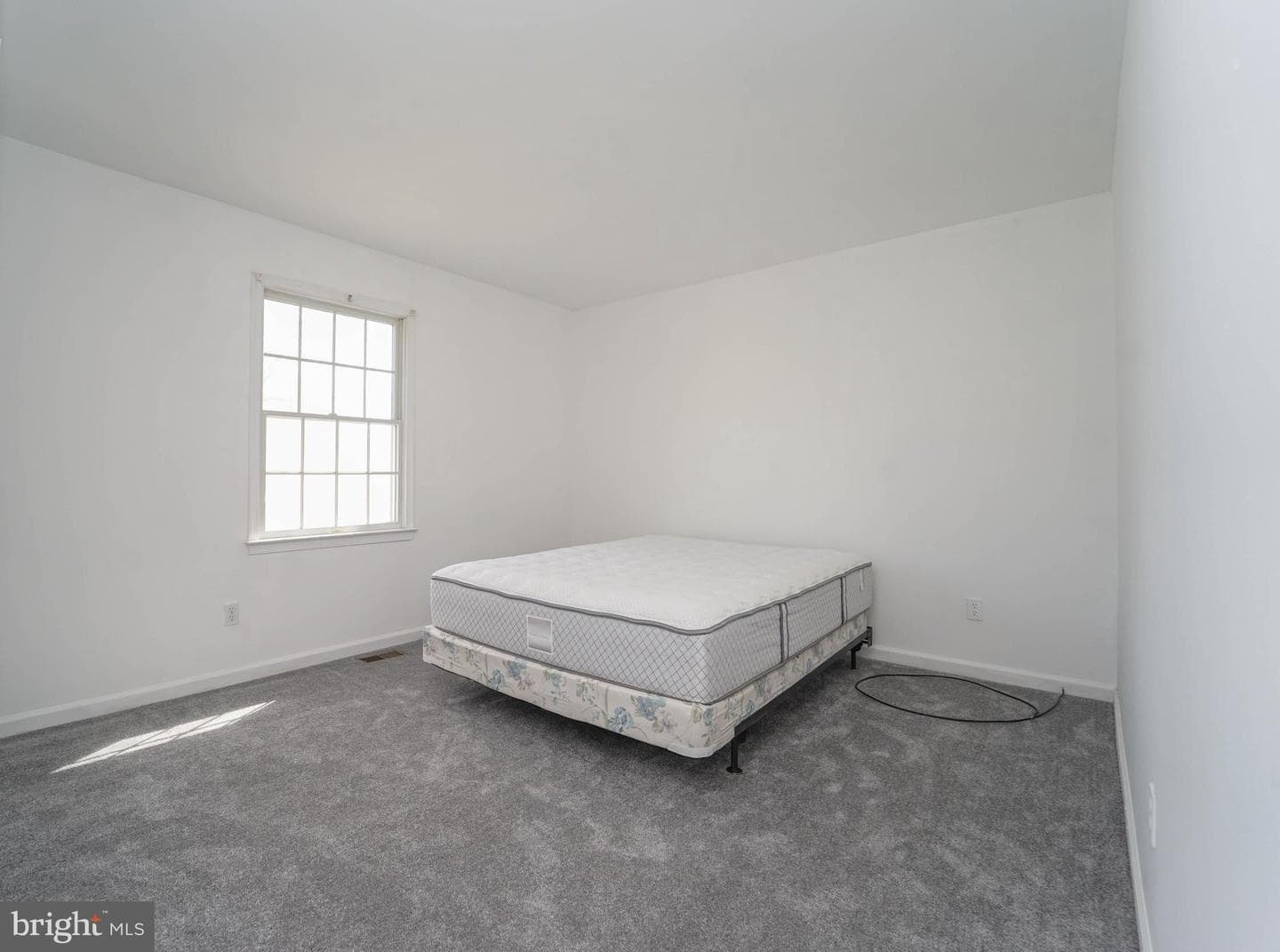 729 Davol Road photo 17
