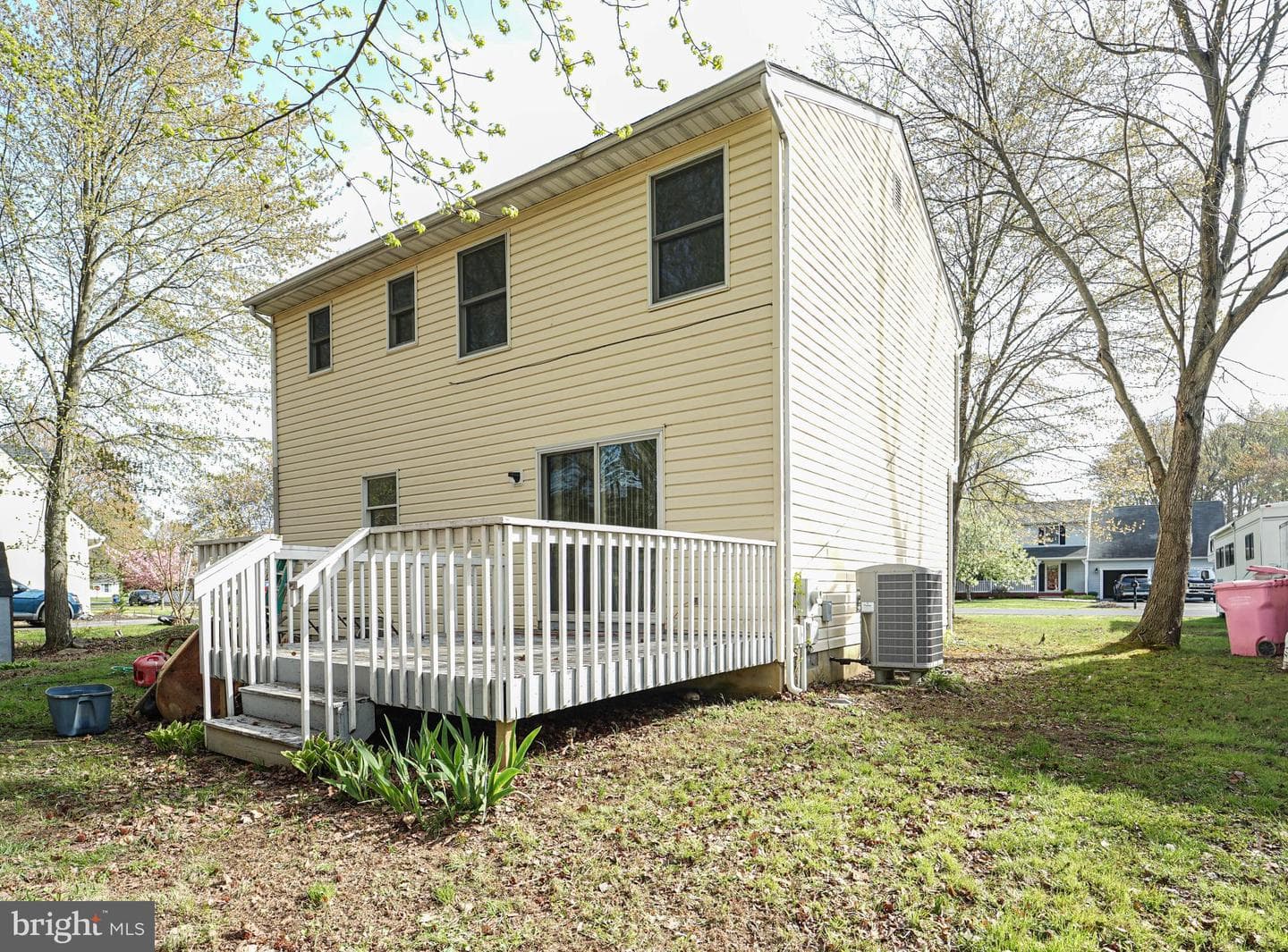 729 Davol Road photo 6