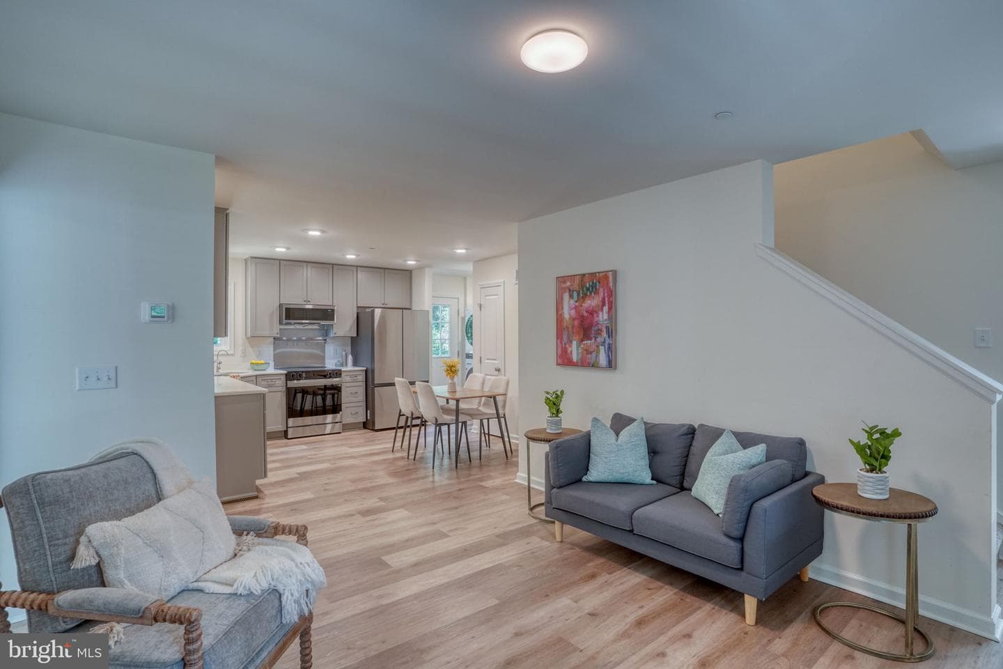 240 Merganser Dr photo 10