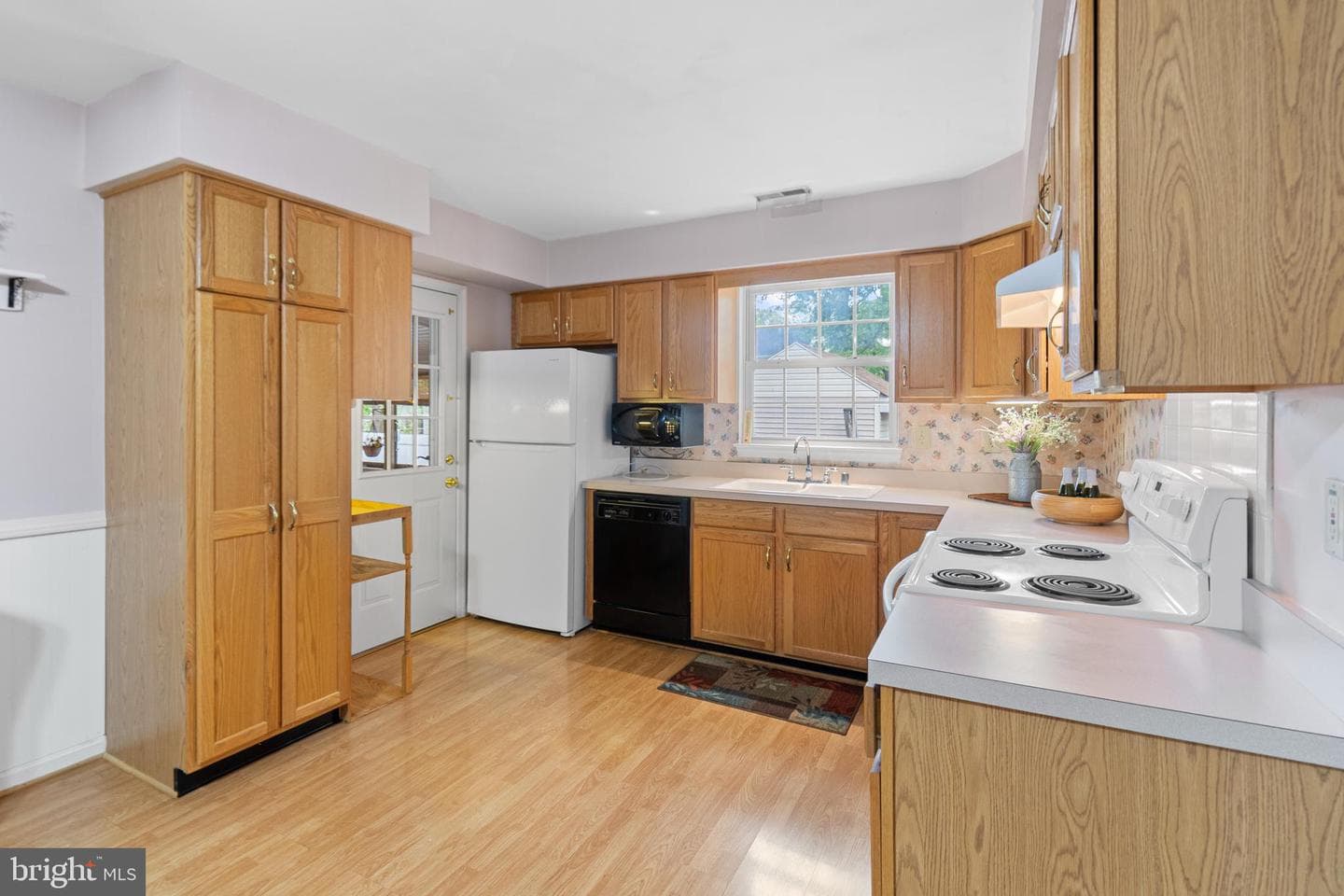 635 Davol Road photo 10