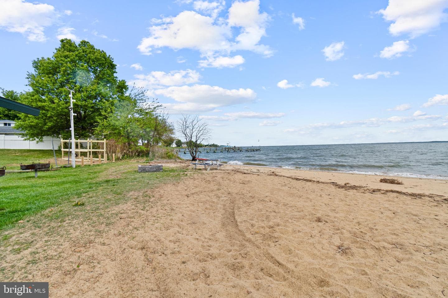 635 Davol Road photo 48