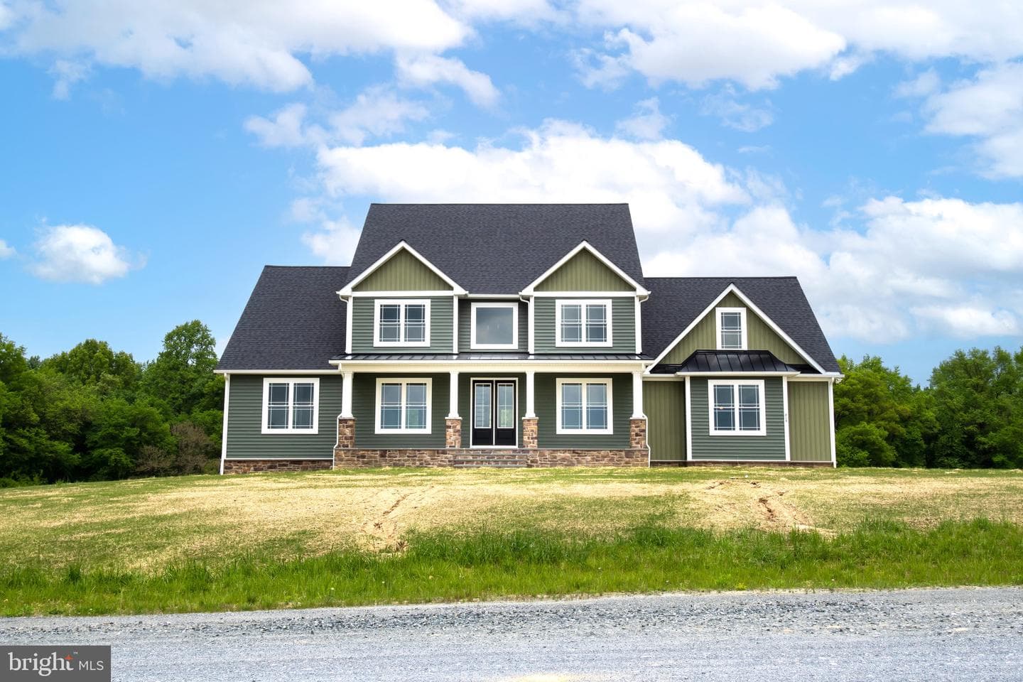 208 Thicket Court photo 1