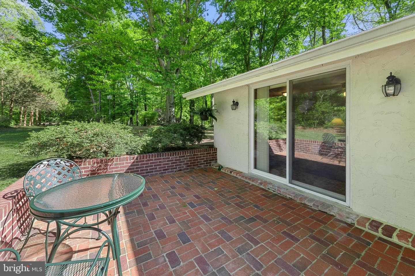 251 Rings End Rd photo 28