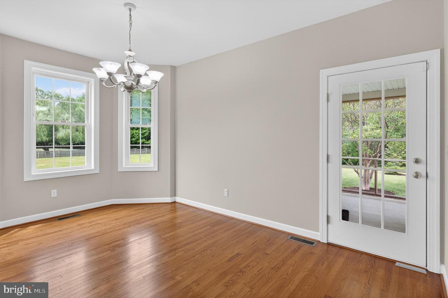 337 Roe Ingleside Road photo 30