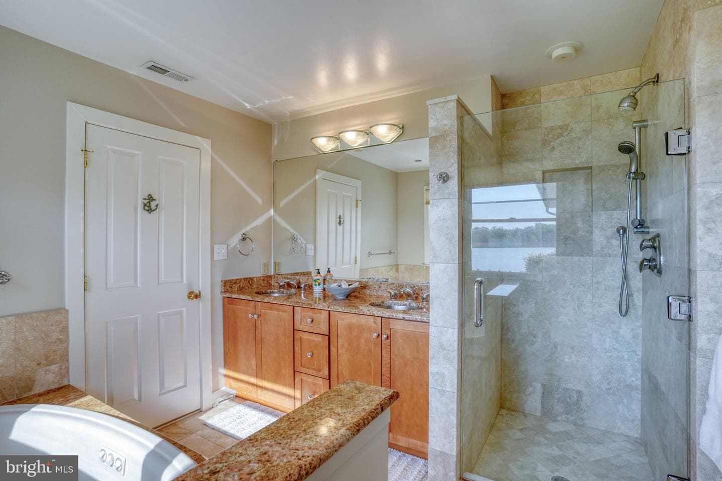 115 Congressional Drive photo 32