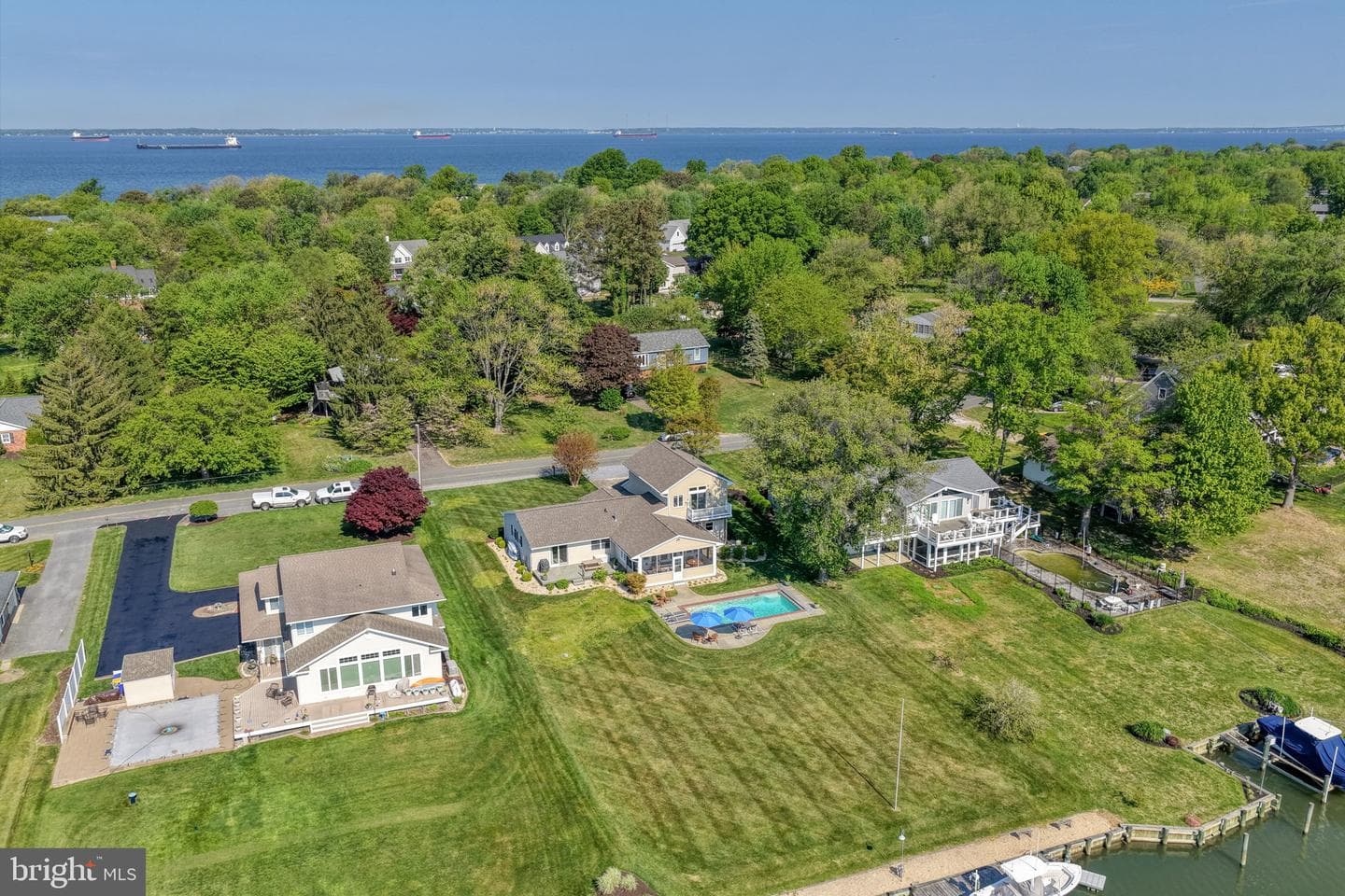 115 Congressional Drive photo 64