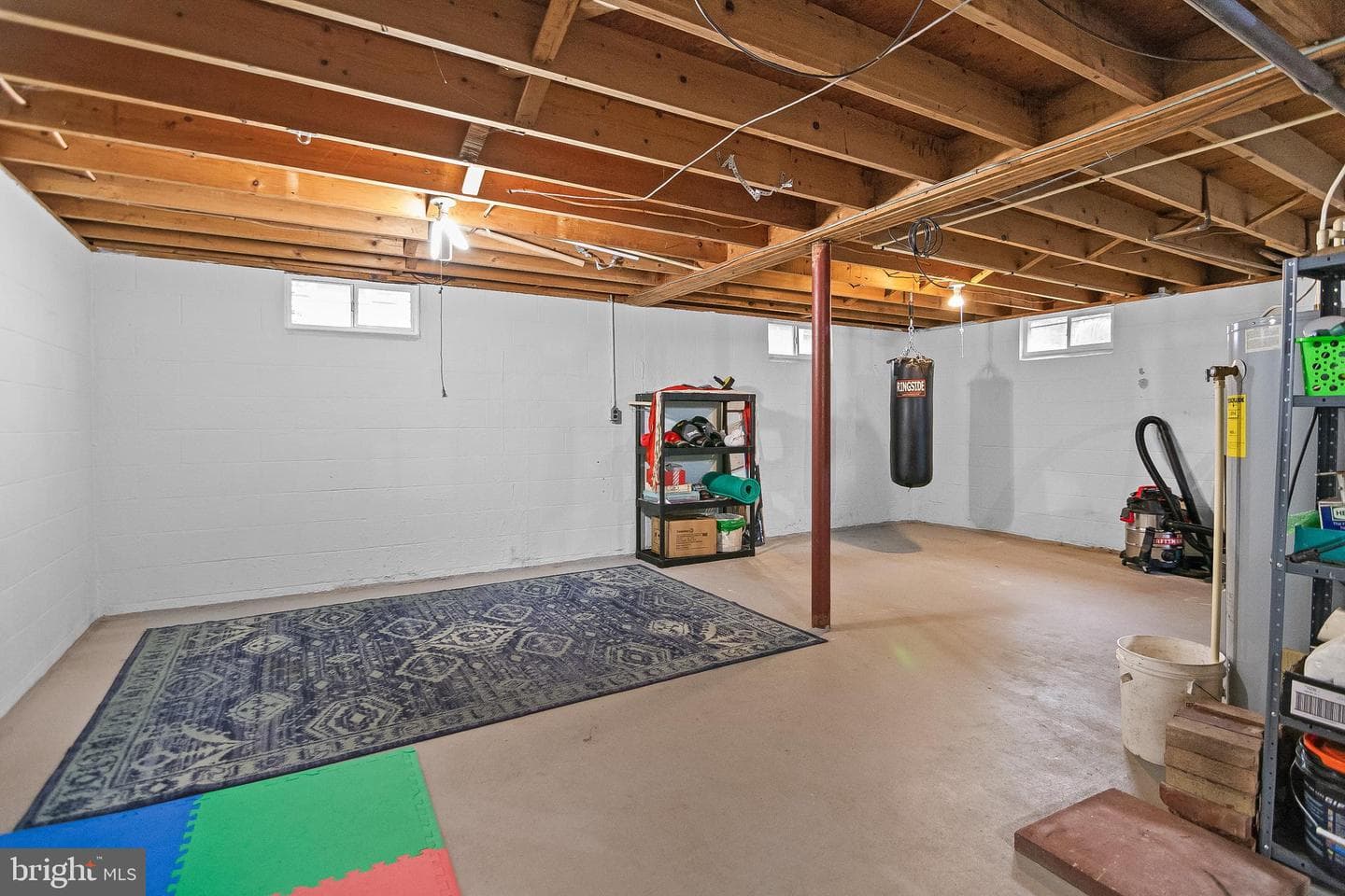 313 Oak Street photo 28