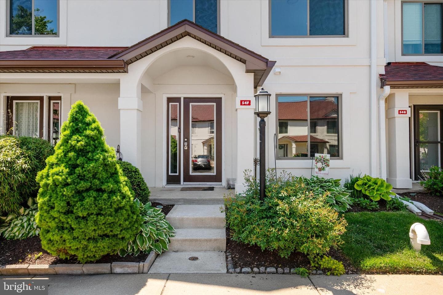 54f Queen Caroline Court photo 40