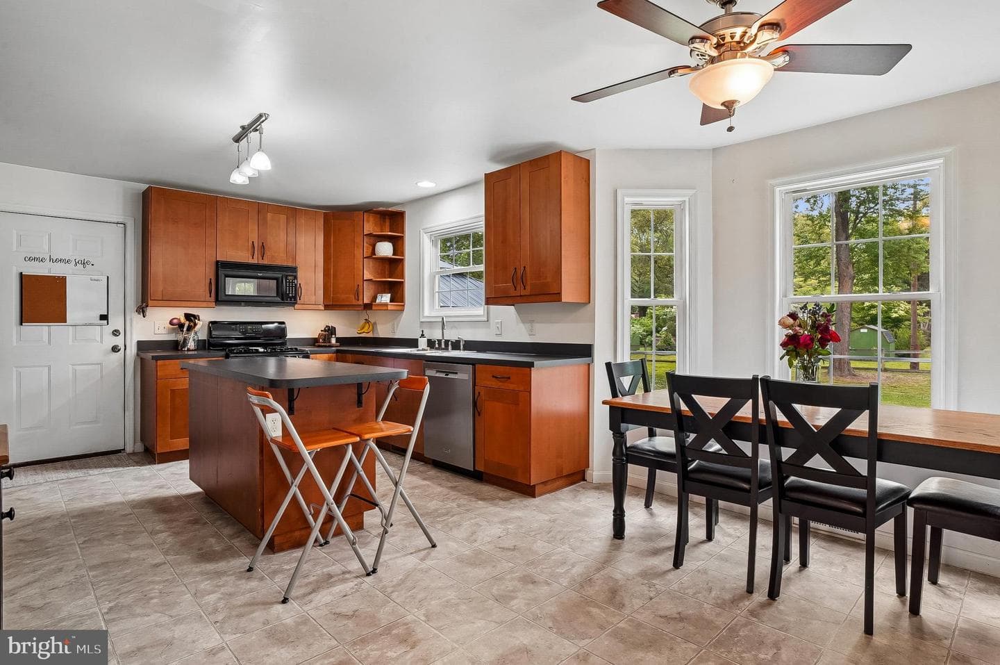 215 Fairview Drive photo 18